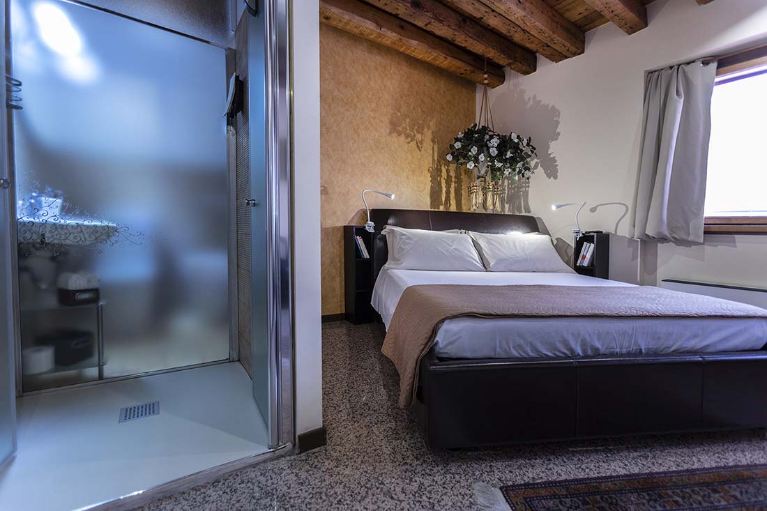 Classic Room San Michele, La Bella Verona Ugolini affittacamere, si trova proprio a tre minuti a piedi dall’Arena
